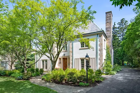 833 Kimball Rd, Highland Park, IL 60035