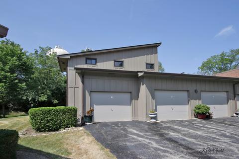29 W471 Emerald Green Dr #27-E, Warrenville, IL 60555