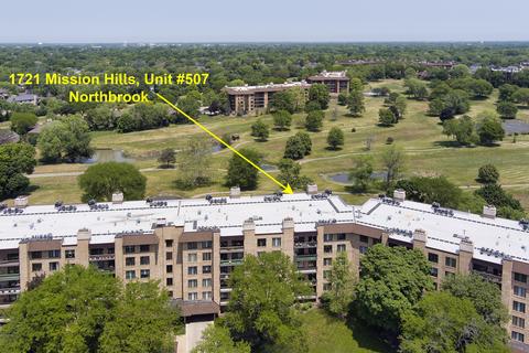 1721 Mission Hills Rd #507, Northbrook, IL 60062