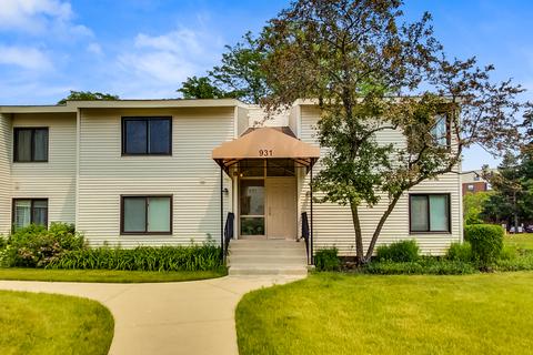 931 Market Ct #4A, Vernon Hills, IL 60061