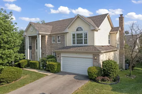 1623 Mccormack Dr, Hoffman Estates, IL 60169