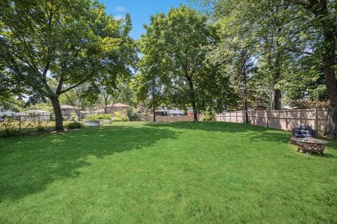 681 W Stearns Rd, Bartlett, IL 60103 photo 2