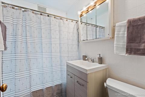 2425 S 13th Ave, Broadview, IL 60155 photo 8