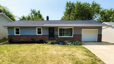1811 Truman Dr, Normal, IL 61761