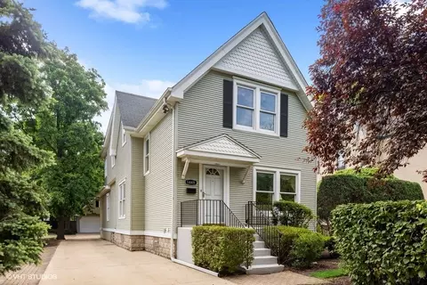 1449 Thatcher Ave, River Forest, IL 60305