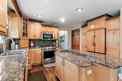 3390 Yorkshire Ct, Hoffman Estates, IL 60067 photo 11