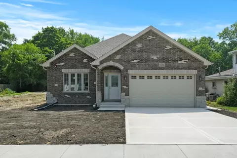 11338 A Avon Ave, Alsip, IL 60803