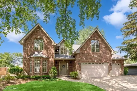 625 W 56th St, Hinsdale, IL 60521