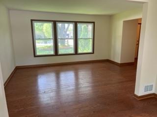 885 N Dovington Dr, Hoffman Estates, IL 60169 photo 6