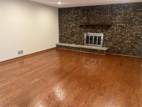 885 N Dovington Dr, Hoffman Estates, IL 60169 photo 7