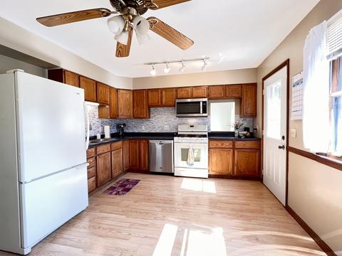 720 6th Ave, Dixon, IL 61021 photo 4