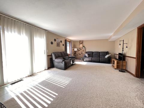 720 6th Ave, Dixon, IL 61021 photo 6