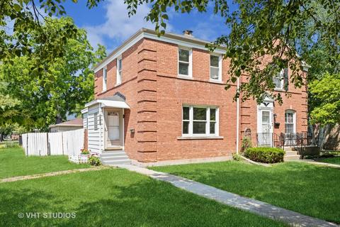 8302 Lawndale Ave #1, Skokie, IL 60076