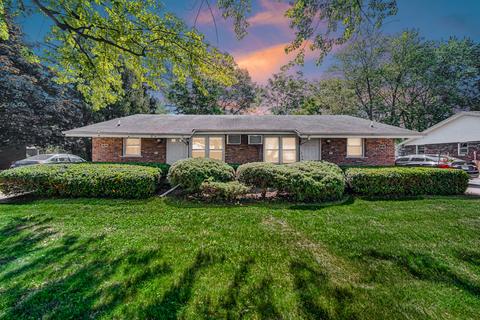 848-850 Heritage Dr, Bourbonnais, IL 60914