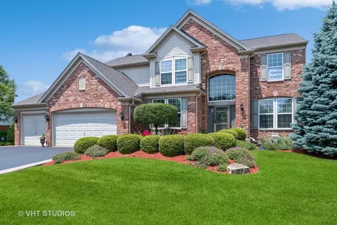 6 Snead Ct, Bolingbrook, IL 60490