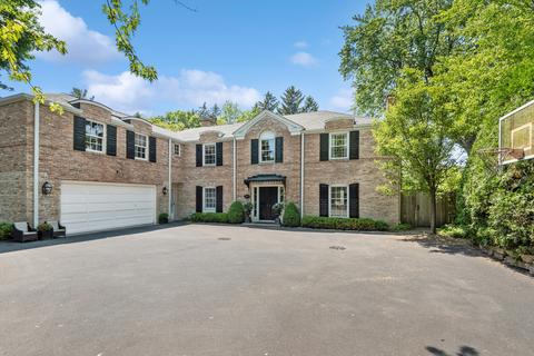 1335 Ridge Rd, Wilmette, IL 60091