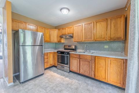 1230 Corley Dr, Elgin, IL 60120 photo 8