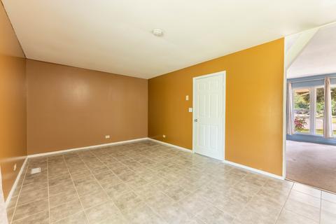 1230 Corley Dr, Elgin, IL 60120 photo 13