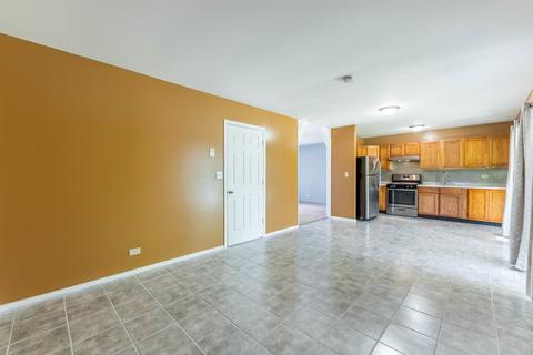 1230 Corley Dr, Elgin, IL 60120 photo 14