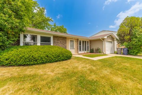 1230 Corley Dr, Elgin, IL 60120 photo 2