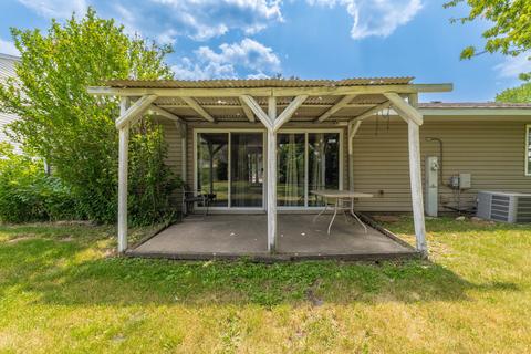 1230 Corley Dr, Elgin, IL 60120 photo 27