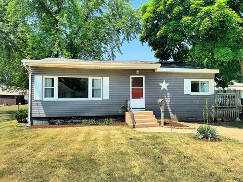 1006 E Broadway St, Streator, IL 61364