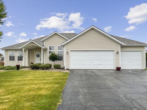 15550 Bryden Dr, South Beloit, IL 61080