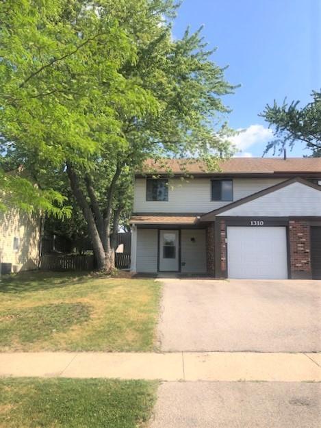 1310 Merrimac Ln N, Hanover Park, IL 60133