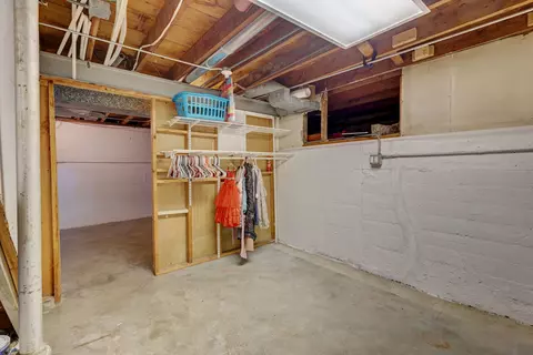 604 E Prairie Ave, Des Plaines, IL 60016 photo 21