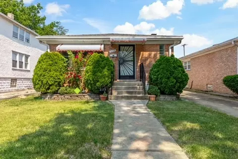 2115 S 13th Ave, Maywood, IL 60153
