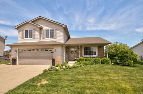 6911 Bitterroot Dr, Plainfield, IL 60586 photo 2
