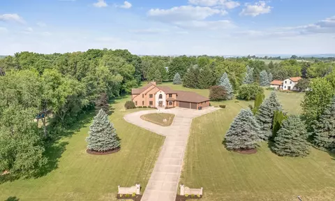 11136 Moate Rd, Durand, IL 61024