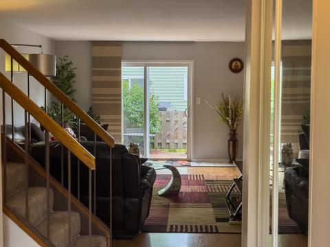 611 Barberry Ln, Wheeling, IL 60090 photo 4