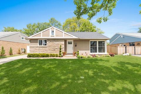 7442 Churchill St, Morton Grove, IL 60053