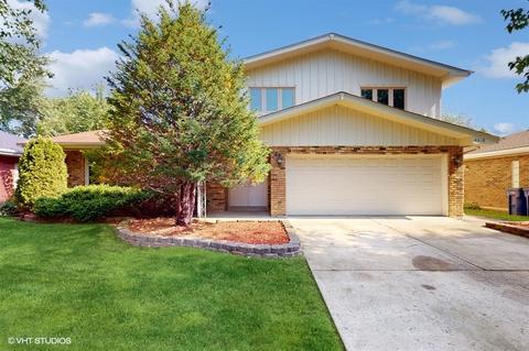 4218 Pinewood Ln, Matteson, IL 60443