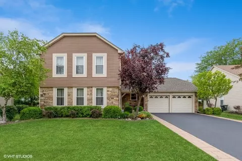 4376 Lombardy Ln, Hoffman Estates, IL 60192 photo 2