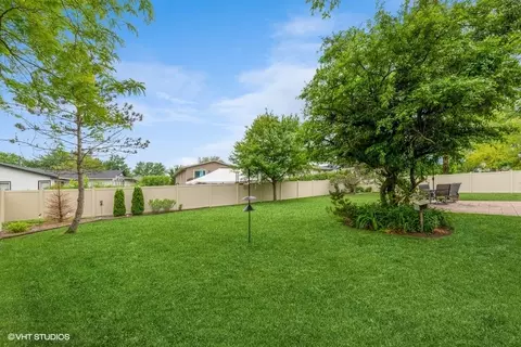 4376 Lombardy Ln, Hoffman Estates, IL 60192 photo 25