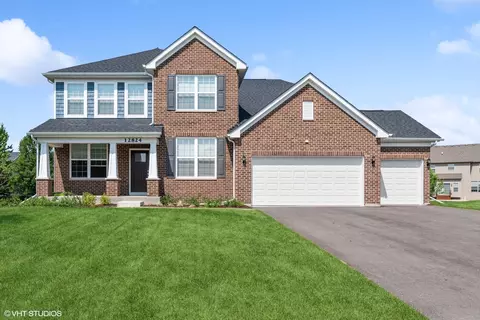 12824 Ridge Wood Ln, Plainfield, IL 60585