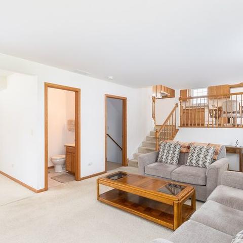 7401 Fordham Ln, Plainfield, IL 60586 photo 10