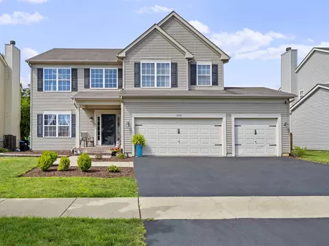 2321 Amsterdam Cir, Montgomery, IL 60538