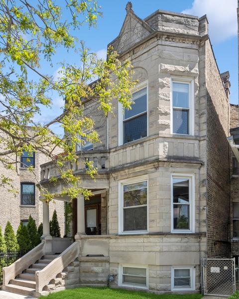 3837 N Lakewood Ave, Chicago, IL 60613