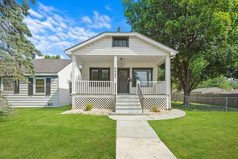 9542 Washington Ave, Brookfield, IL 60513
