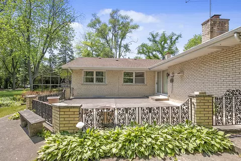 6031 Bentley Ave, Willowbrook, IL 60527 photo 35