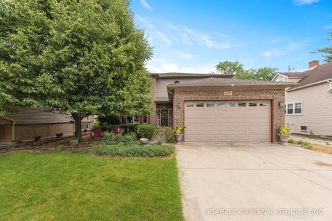 429 S Riverside Dr, Villa Park, IL 60181