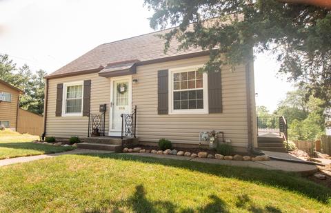 616 Moss Pl, Dixon, IL 61021