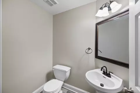 2408 Georgetown Cir, Aurora, IL 60503 photo 7