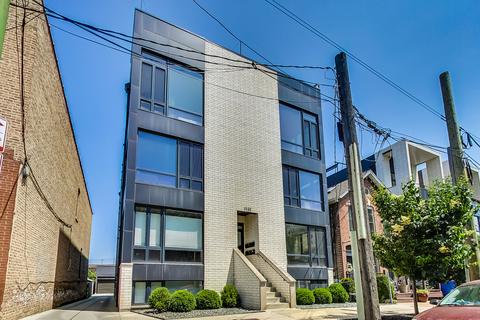 1122 W Chestnut St #1E, Chicago, IL 60642