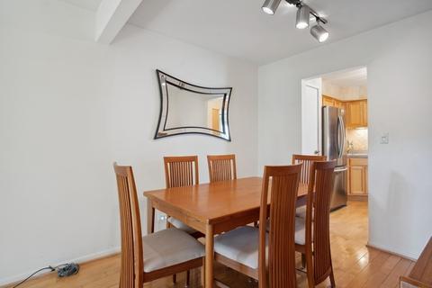 450 Vita Dr, Wheeling, IL 60090 photo 6