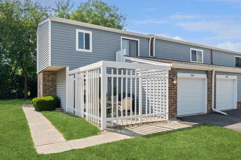 450 Vita Dr, Wheeling, IL 60090