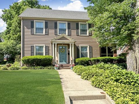 1526 W Stover St, Freeport, IL 61032